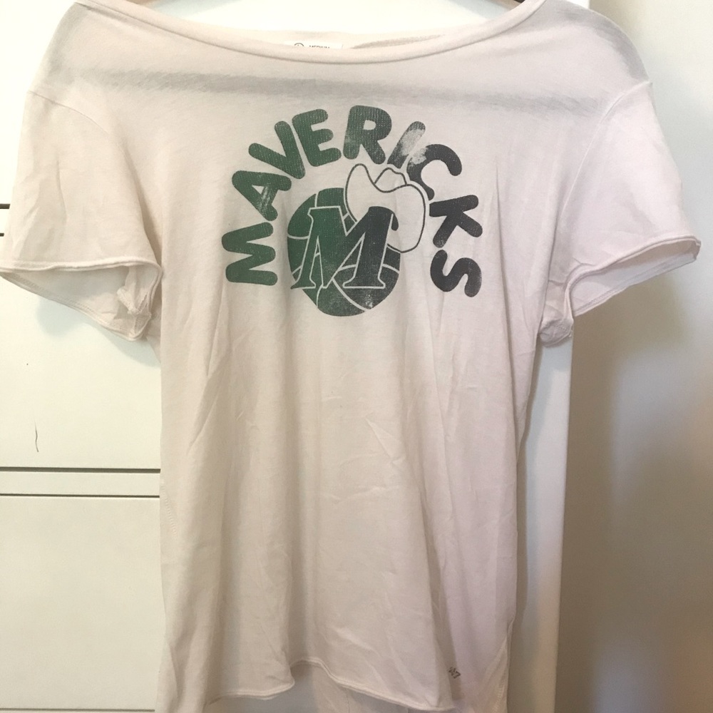 Dallas Mavericks off the shoulder women’s tee